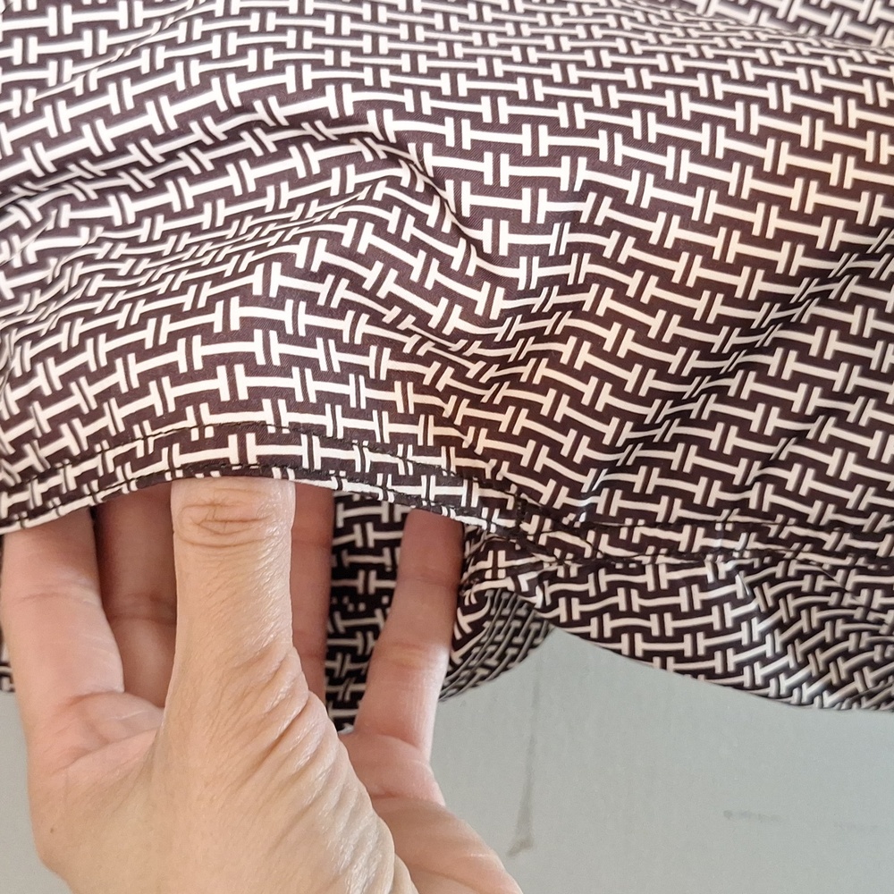 H&M Brown and White Patterned Swim Shorts - Picture 2 of 6